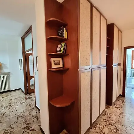 Casa Del Tennis Ивреа